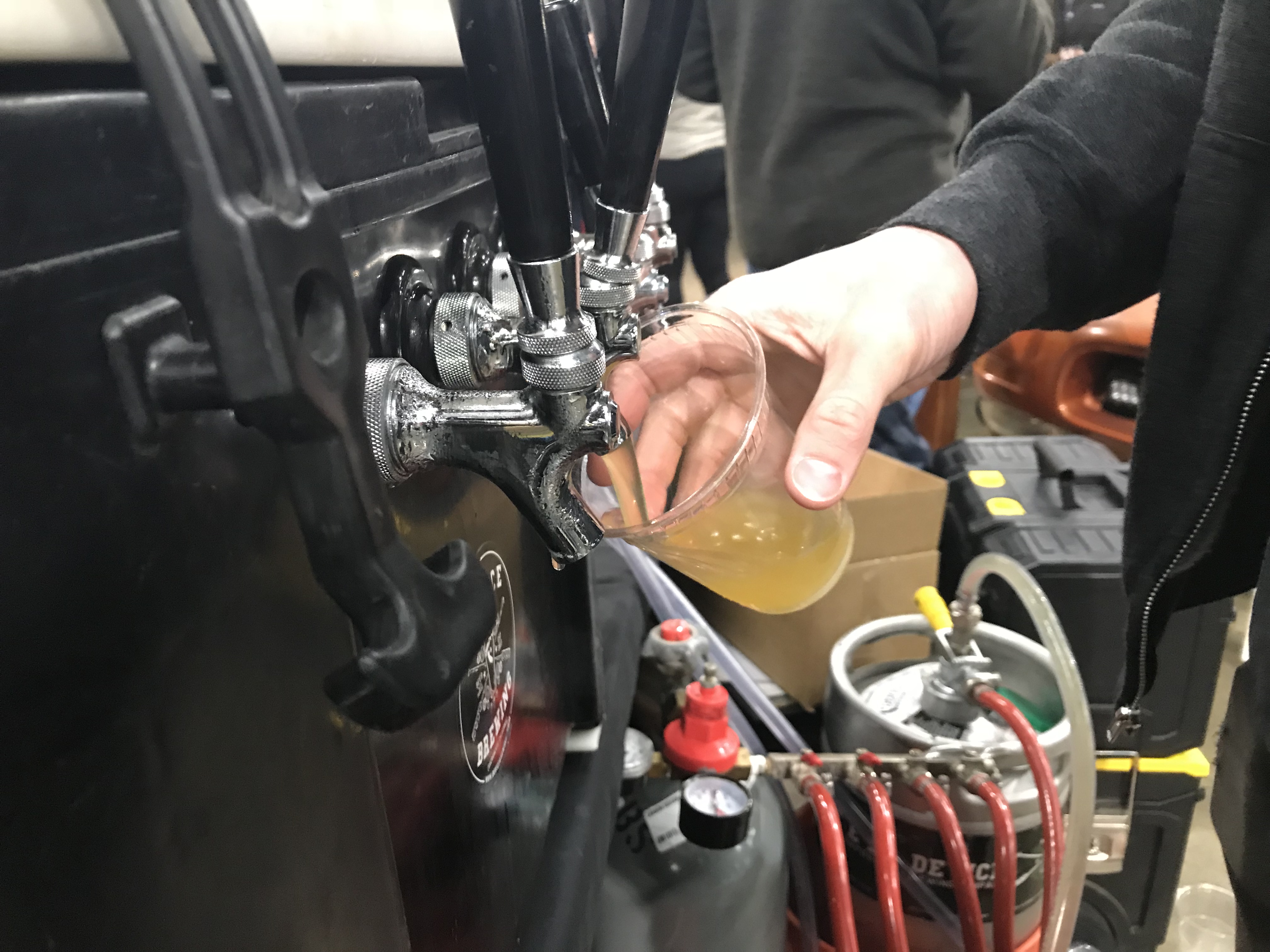 1B88C00B-3919-400A-8207-C766B2A20FAD